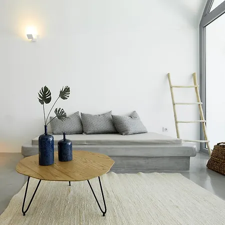 Villa Red Rock Akrotiri (Santorini)